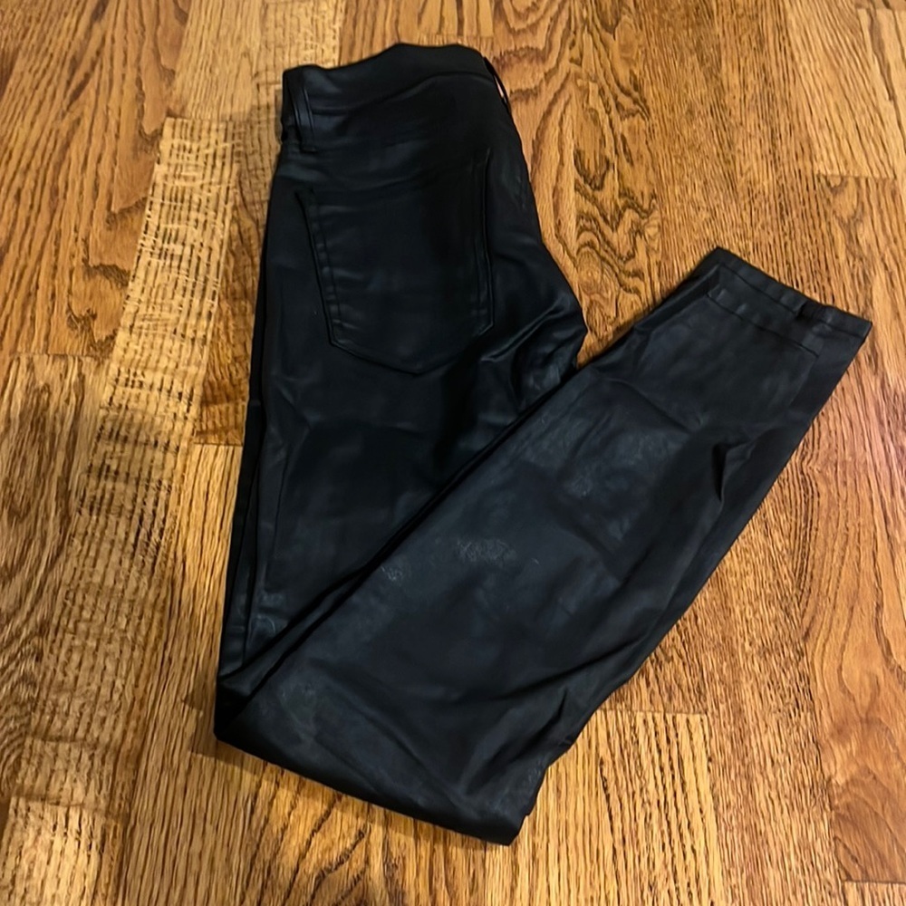 Current/Elliot Woman’s Black The Stiletto Black Coated Jeans Size 24